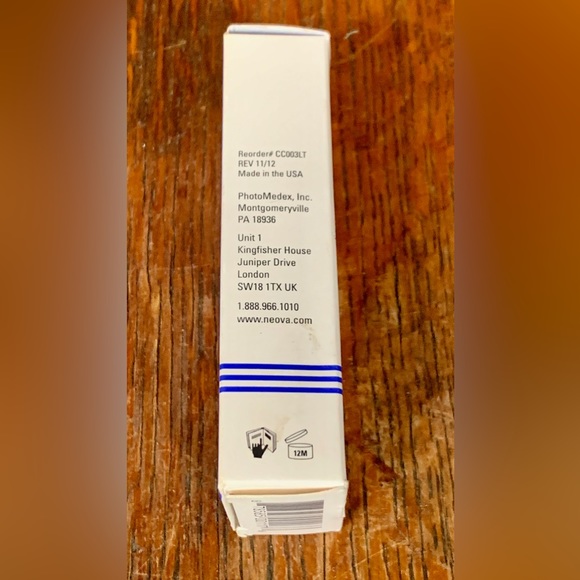 NEOVA 8.3g .29oz CU3 Intensive Lip Repair with Copper Peptide Complex - Picture 6 of 9